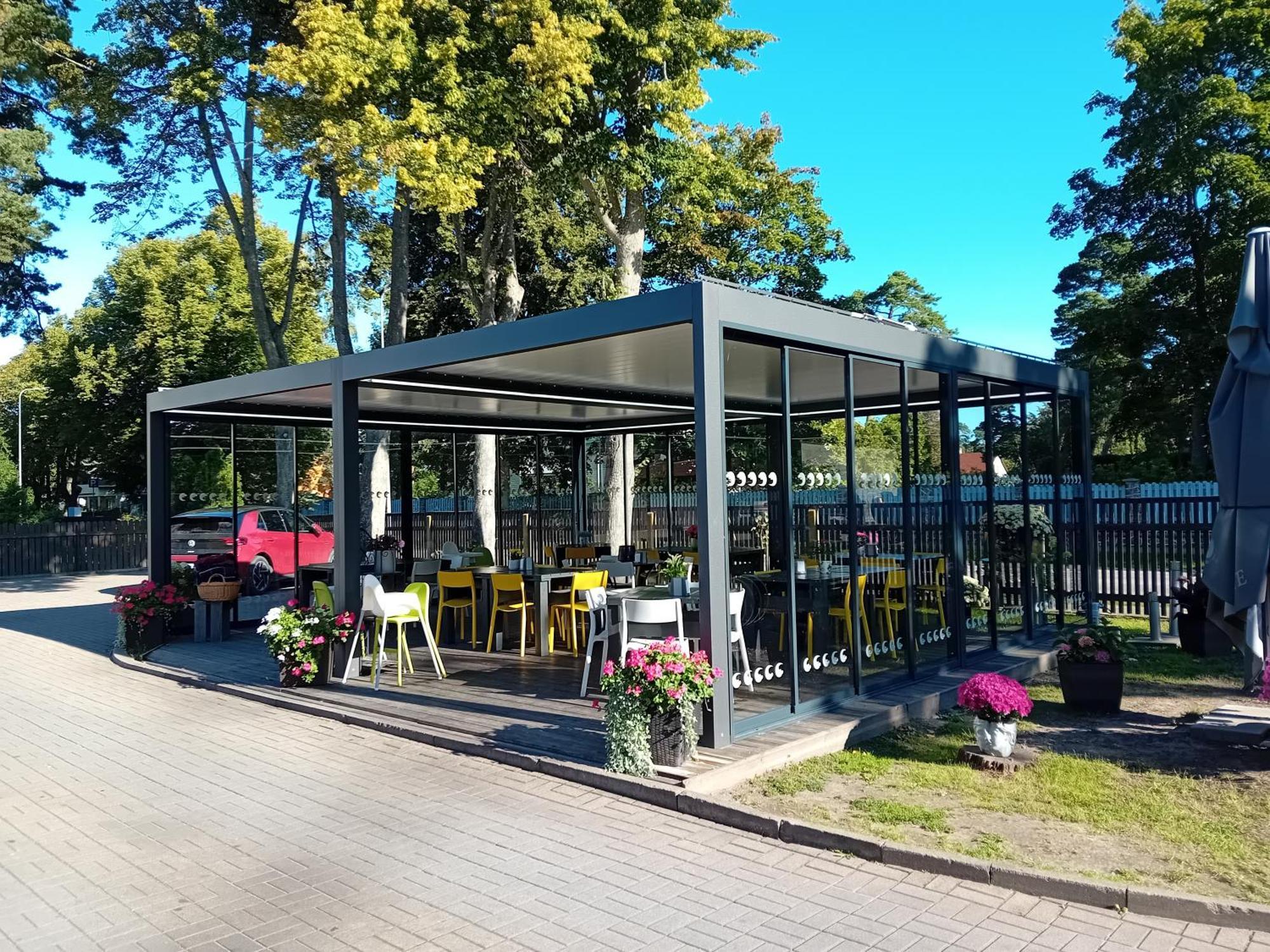 Juras Brize Hotell Ventspils Exteriör bild