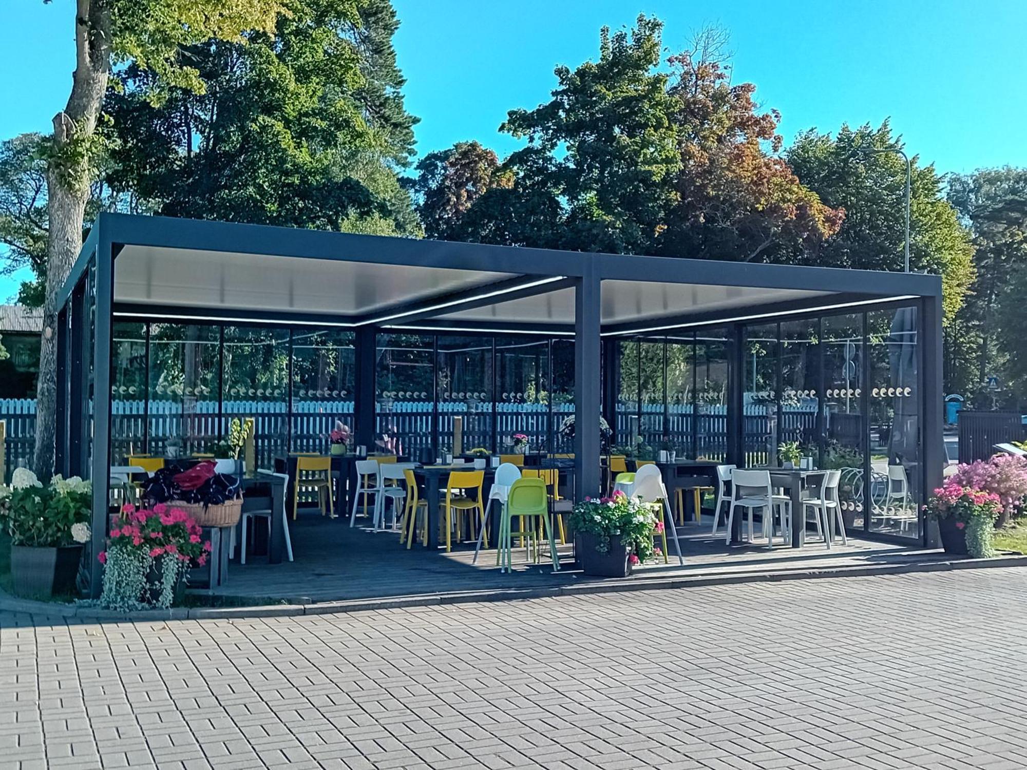Juras Brize Hotell Ventspils Exteriör bild