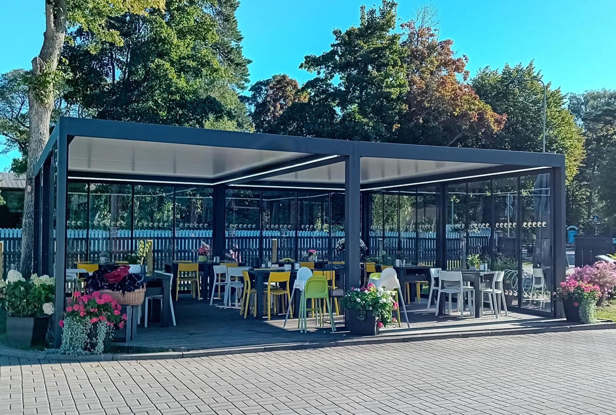 Juras Brize Hotell Ventspils Exteriör bild