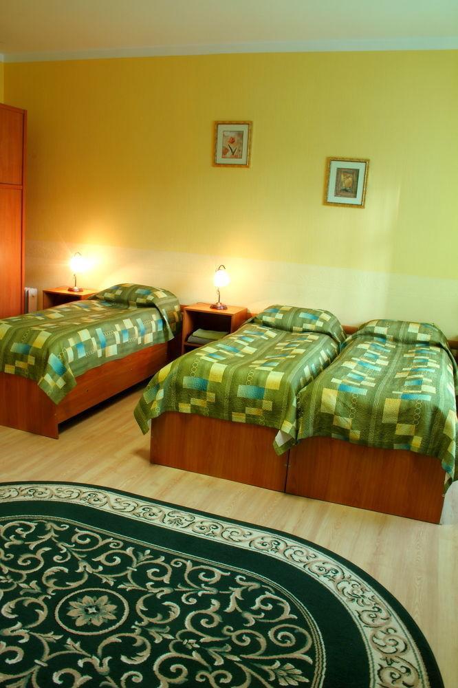 Juras Brize Hotell Ventspils Exteriör bild